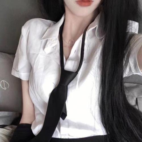 脂粉双雄